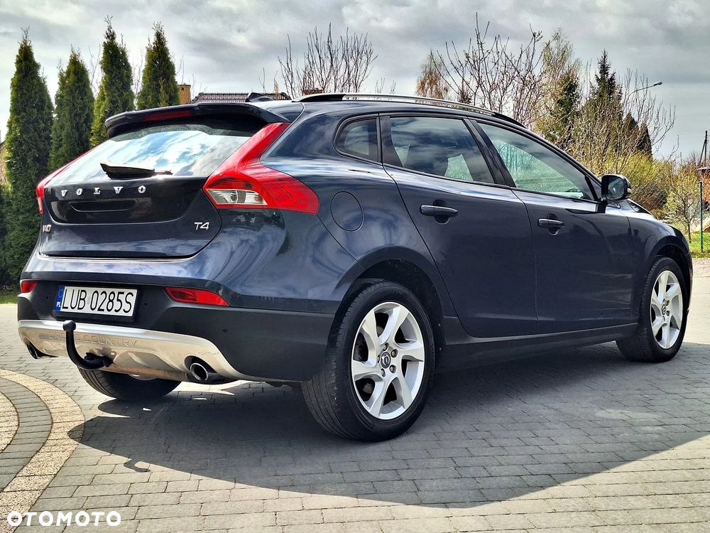 Volvo V40 Cross Country T4 Momentum - 10