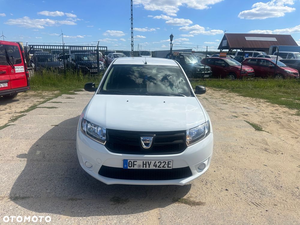 Dacia Sandero 1.2 16V 75 Essentiel - 4