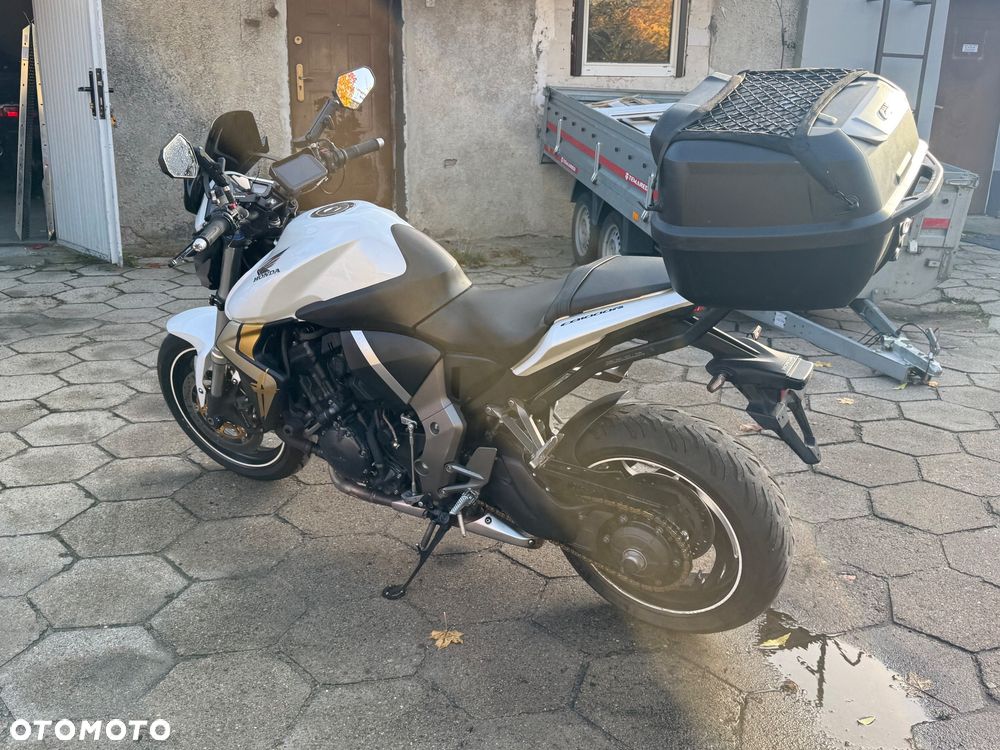 Honda CB - 8