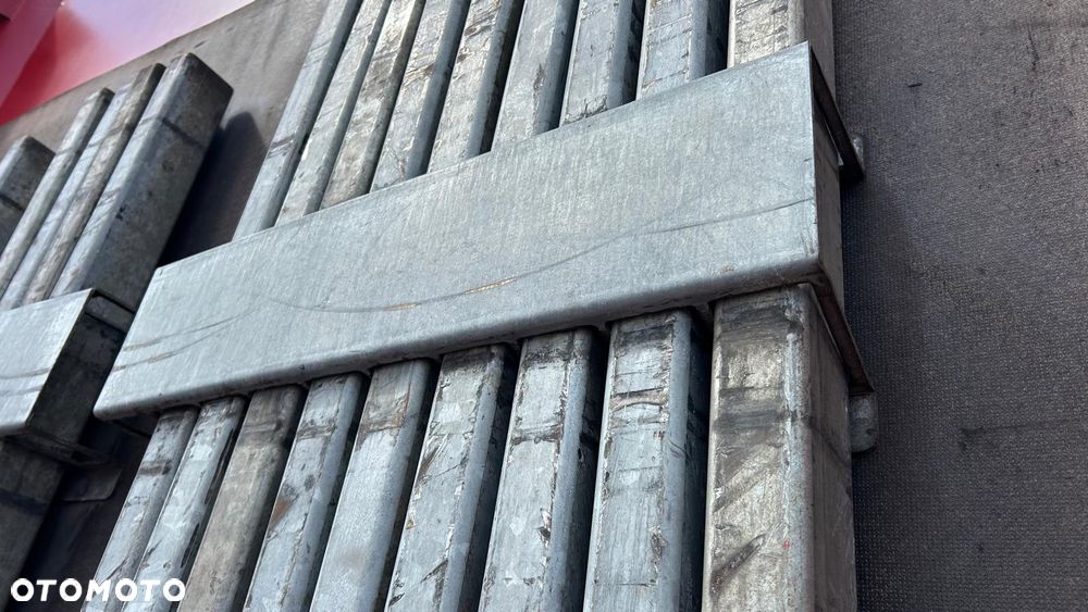 ES-GE 3-SAL-39-NA - 25