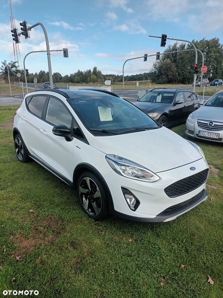 Ford Fiesta 1.0 EcoBoost S&S ACTIVE - 2