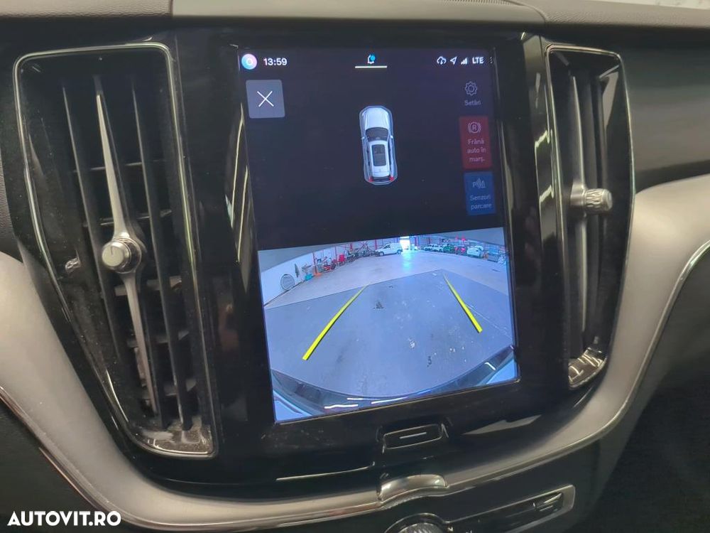 Volvo XC 60 B4 MHEV AT AWD Core - 8