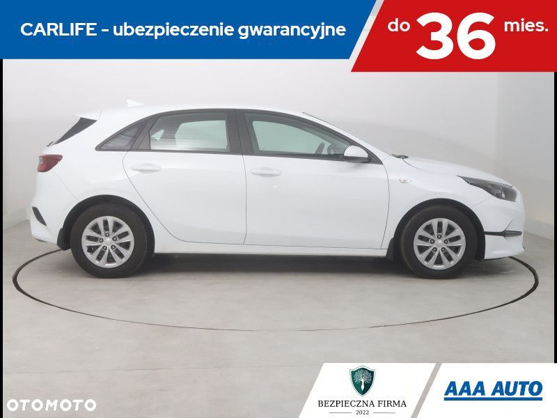 Kia Ceed - 8