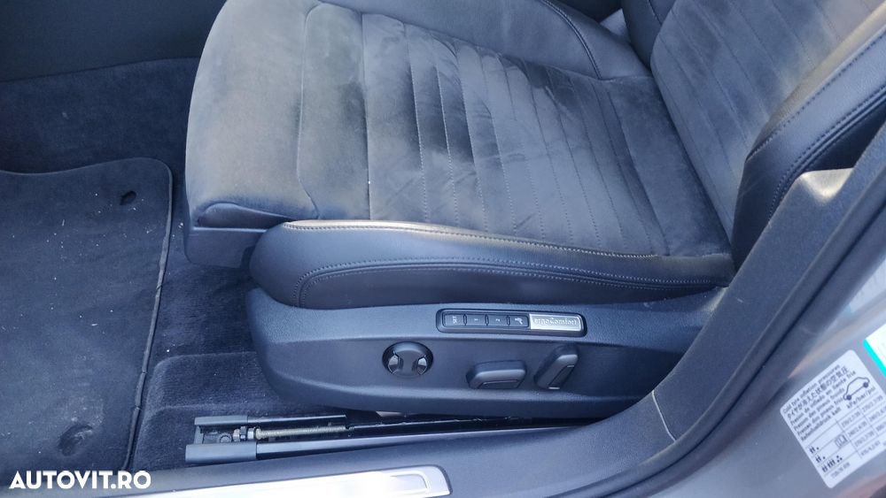 Volkswagen Passat 2.0 TDI SCR 4Mot DSG Highline - 4