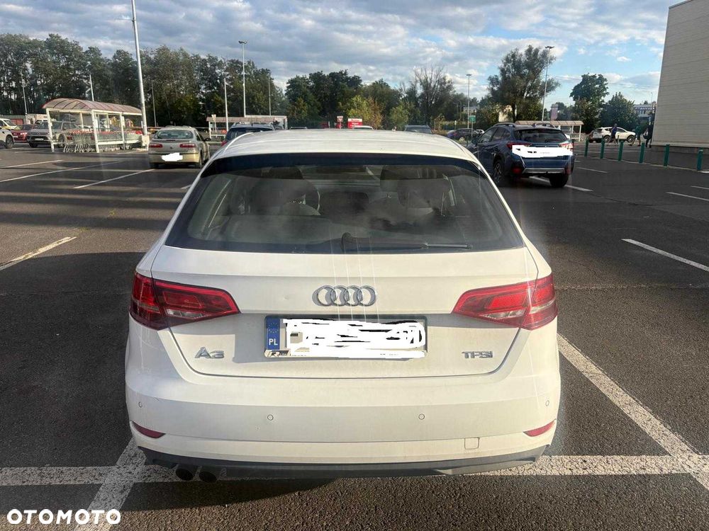 Audi A3 Sportback - 4