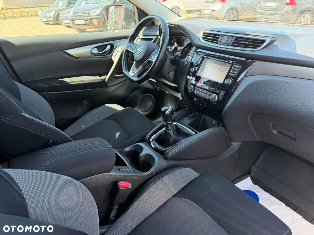 Nissan Qashqai 1.6 dCi Visia S&S - 12
