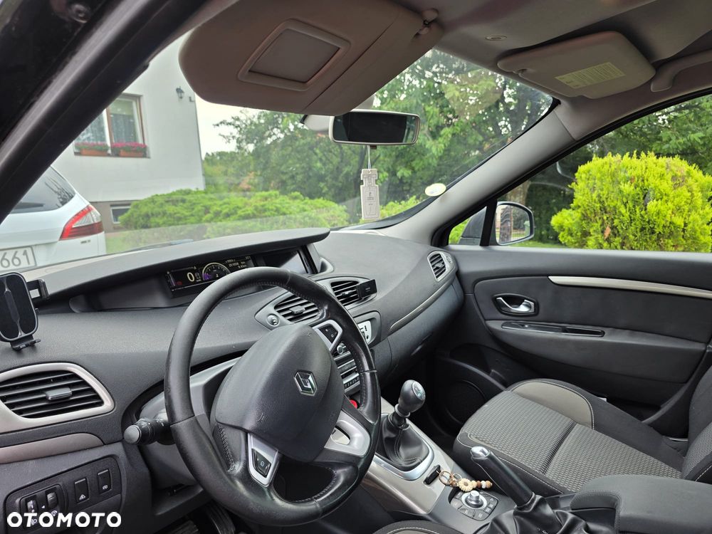 Renault Scenic dCi 110 Xmod Paris - 8