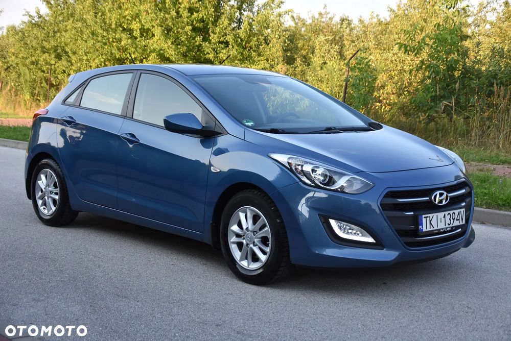 Hyundai i30 blue 1.4 Classic Navigation - 1