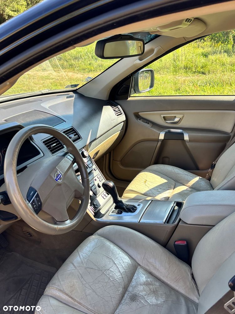 Volvo XC 90 D5 AWD Executive - 23
