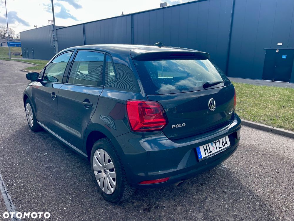 Volkswagen Polo 1.4 TDI Blue Motion Technology Lounge - 8