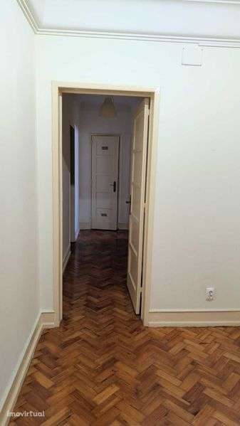 Areeiro magnifico T2 - Grande imagem: 2/9