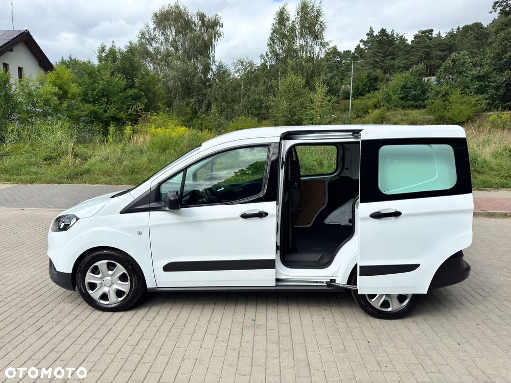 Ford Courier L1 - 18