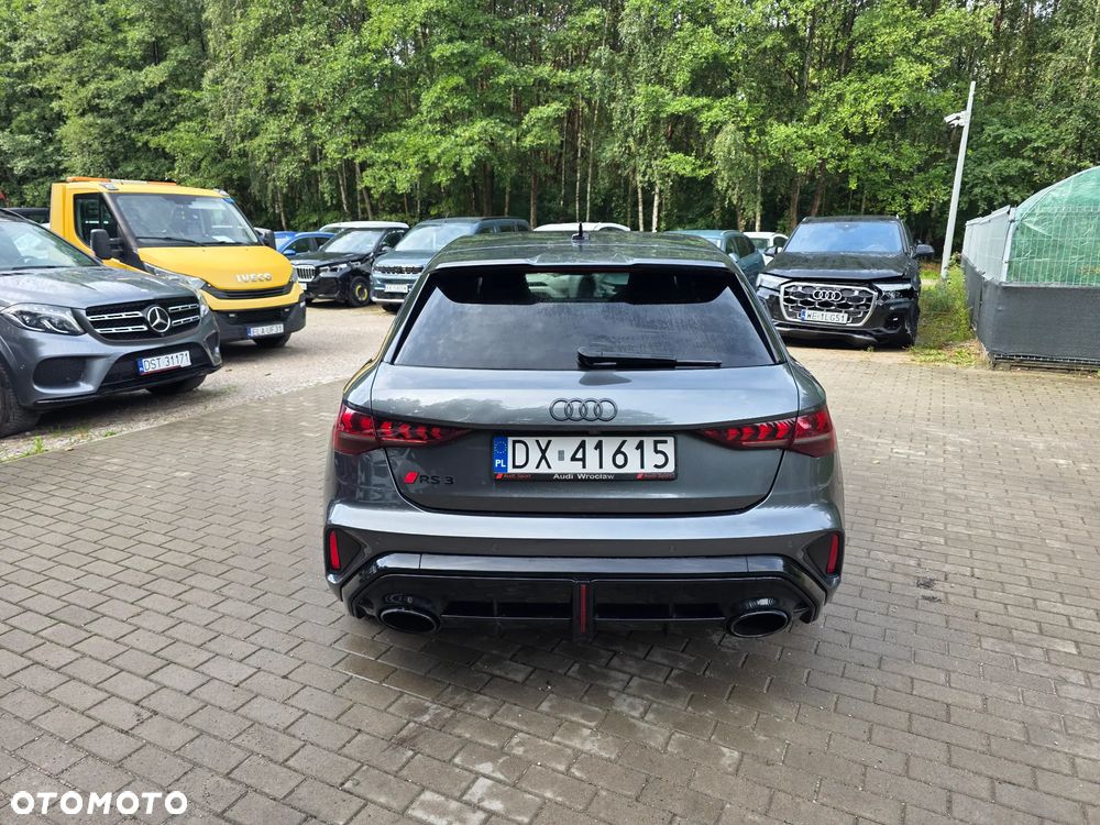 Audi RS3 Sportback - 2