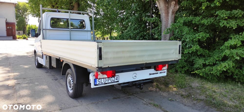 Mercedes-Benz Sprinter - 33