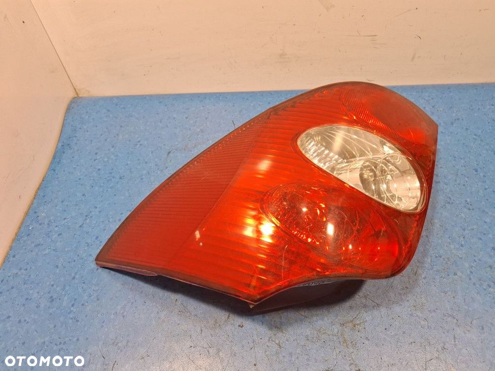 RENAULT LAGUNA II KOMBI LAMPA TYŁ PRAWA ZEWNĘTRZNA - 3