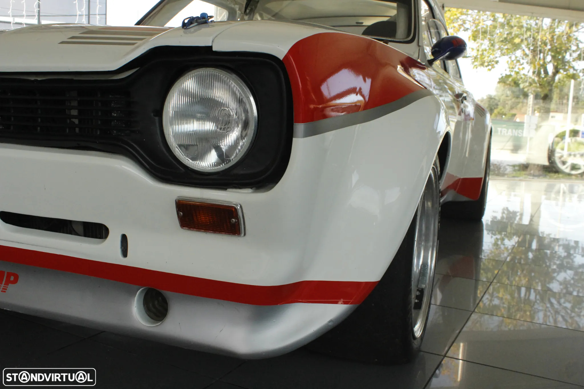 Ford Escort - 10