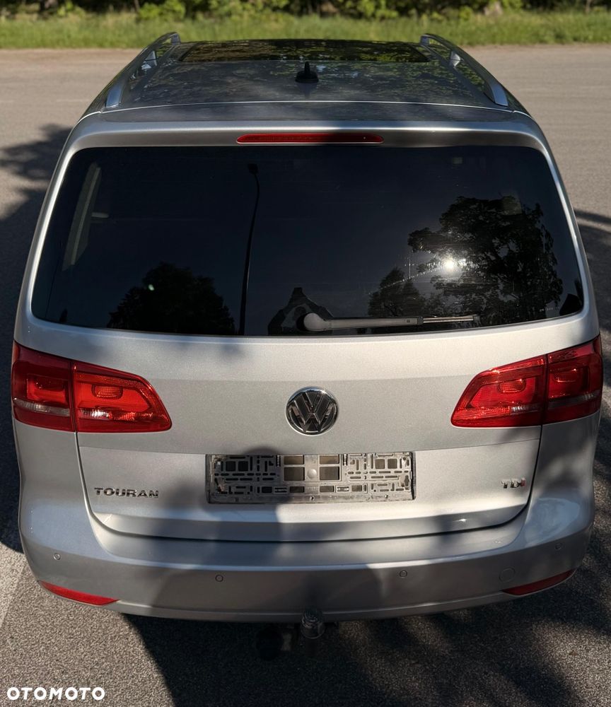 Volkswagen Touran - 2
