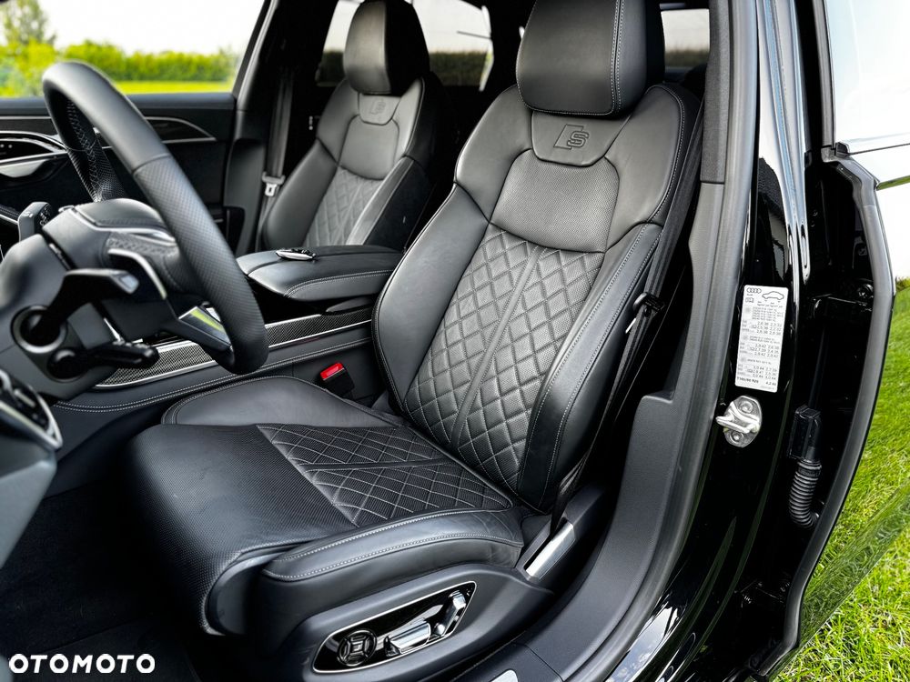 Audi A8 - 15