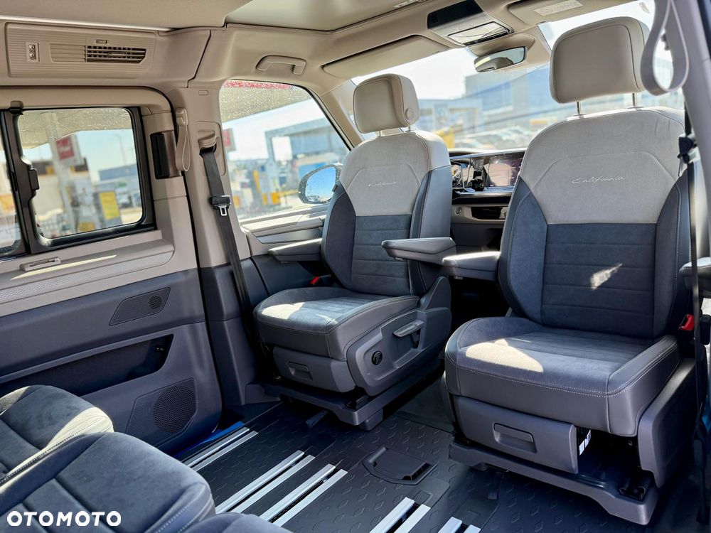 Volkswagen California - 33