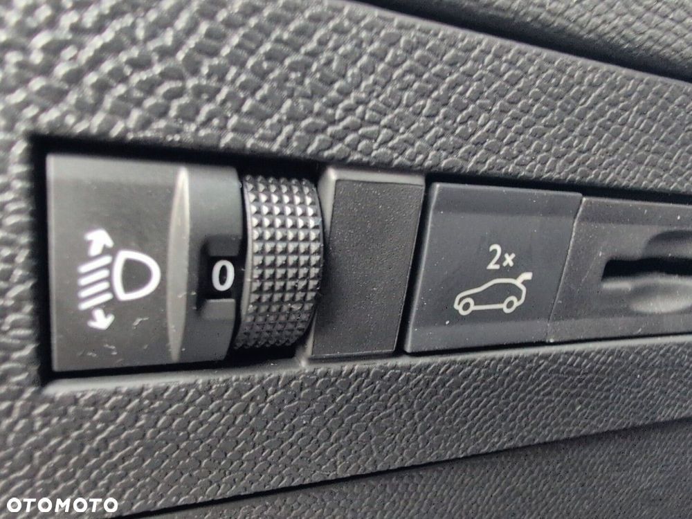 Opel Astra 1.5 CDTI GS S&S - 18