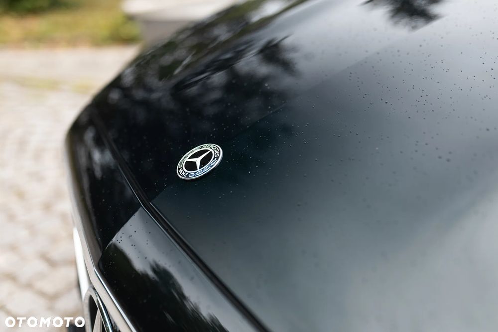Mercedes-Benz Klasa E - 9