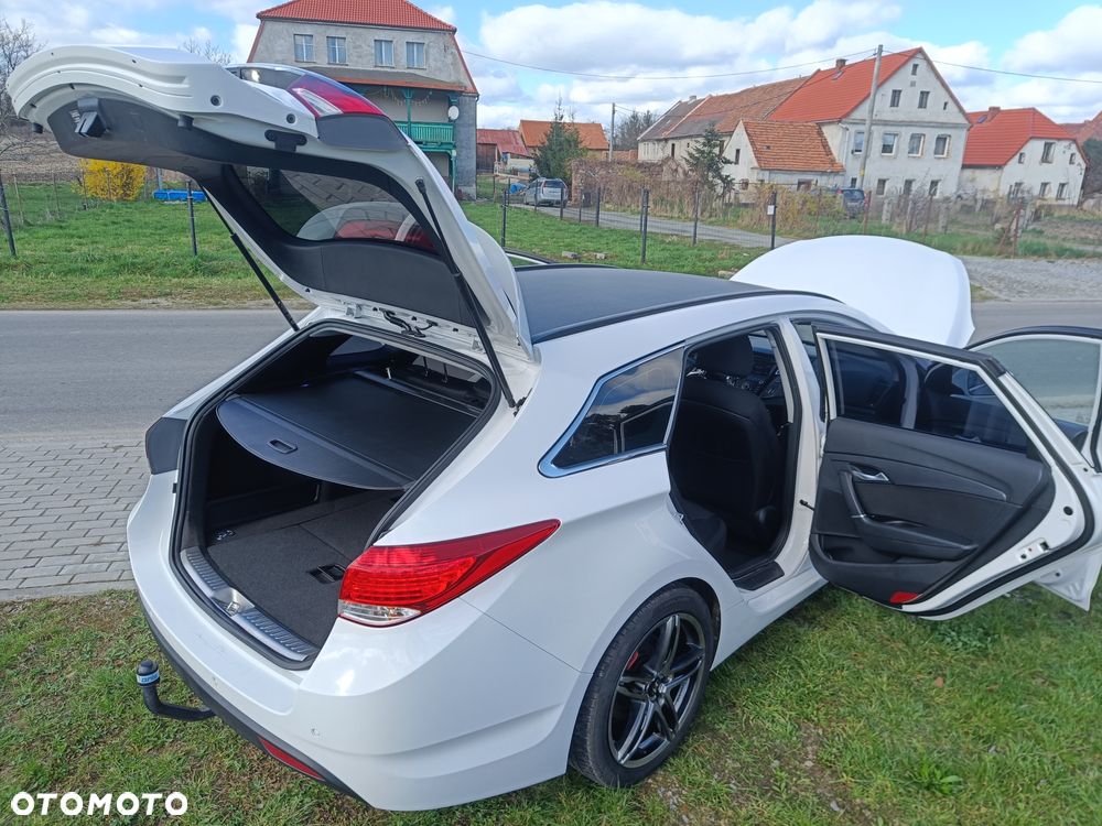Hyundai i40 1.7 CRDi Comfort + - 7