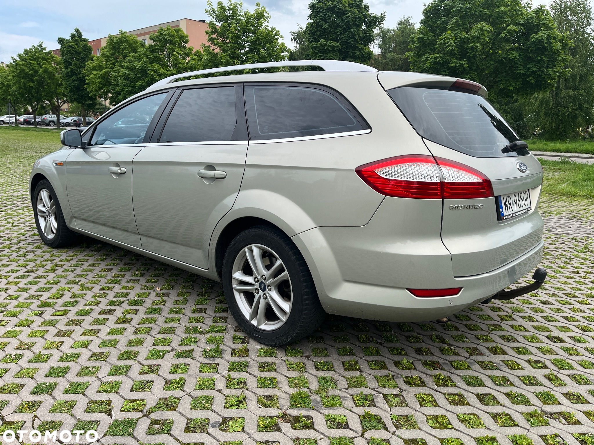 Ford Mondeo 2.0 Flexifuel-LPG Ambiente - 3