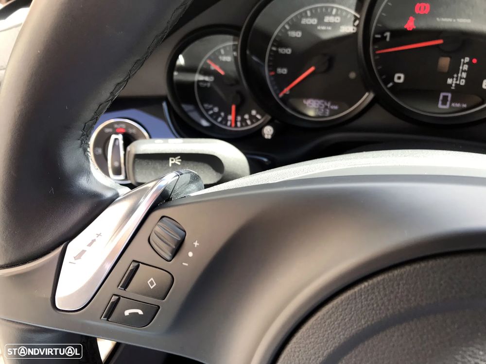 Porsche Panamera 3.0 V6 - 11