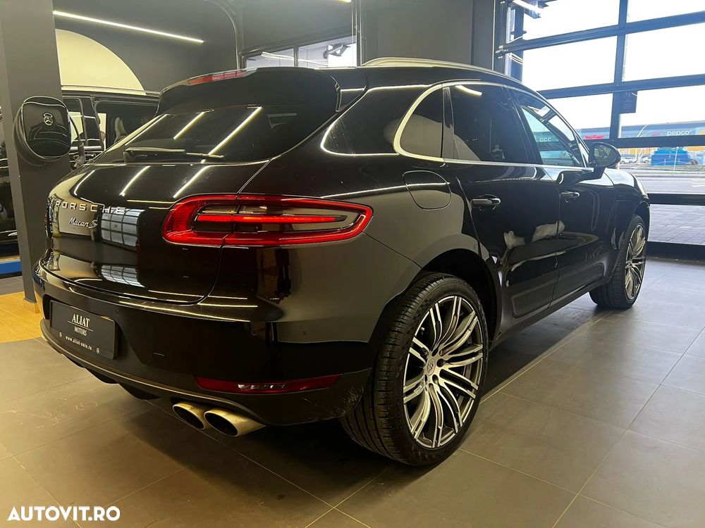 Porsche Macan 3.0 PDK S - 2