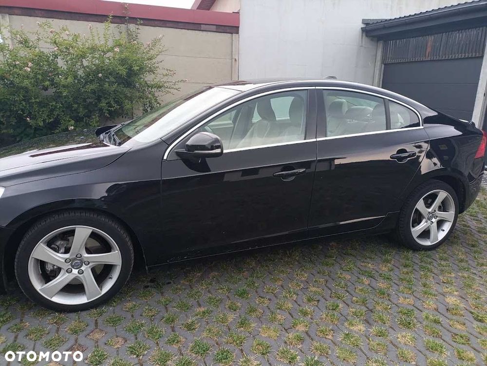 Volvo S60 - 2