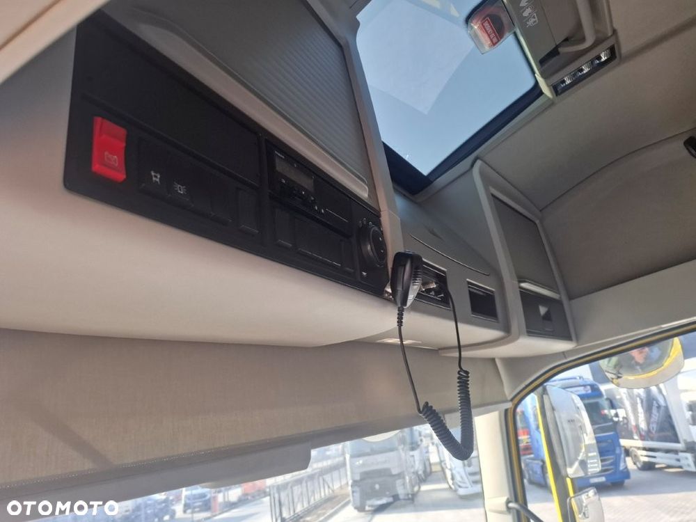 Volvo FH 460KM TC ADR - 10
