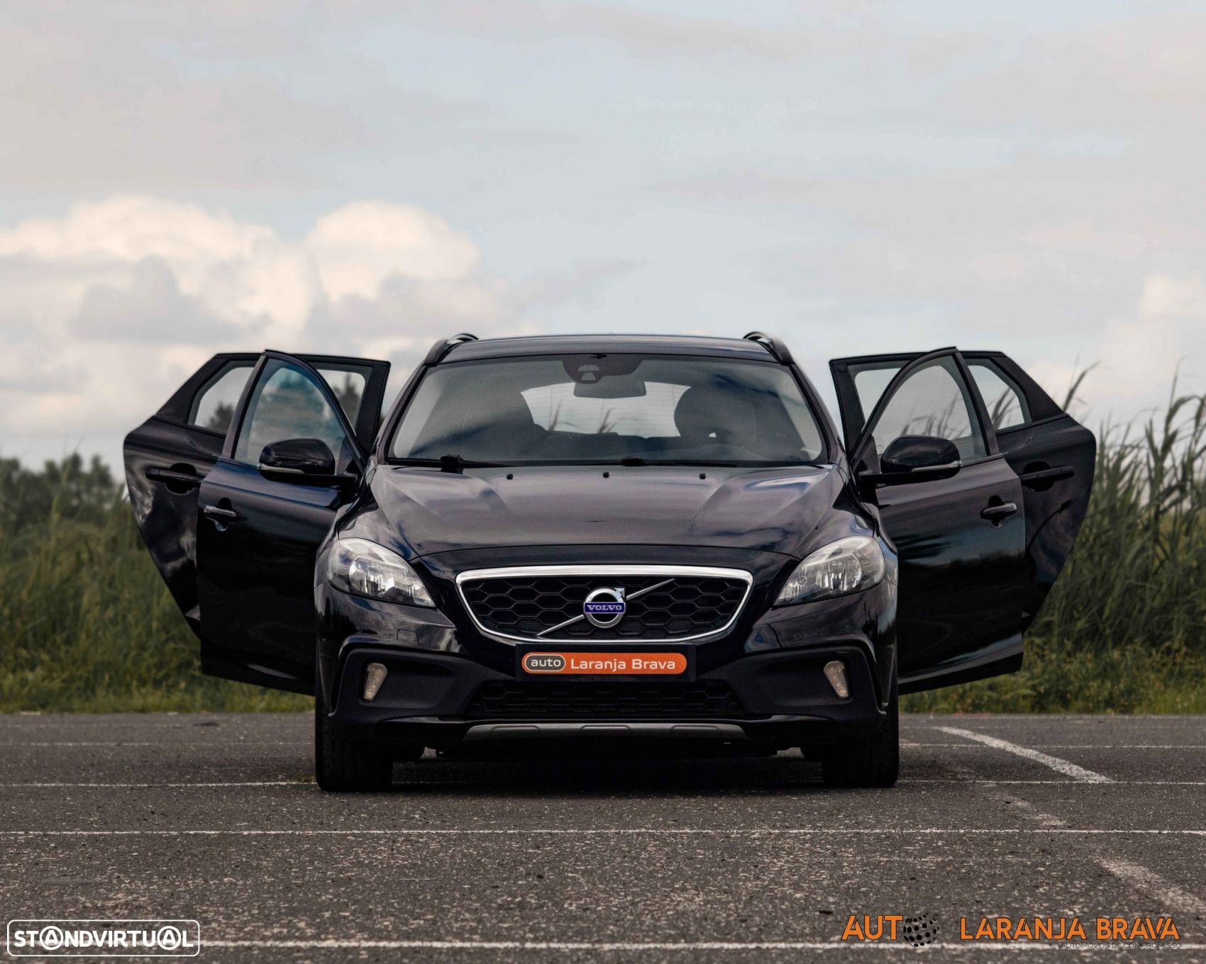 Volvo V40 Cross Country 1.6 D2 Summum - 3
