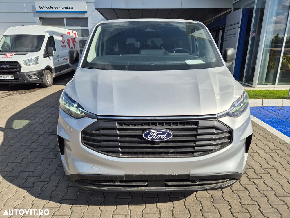 Ford Transit Custom - 8