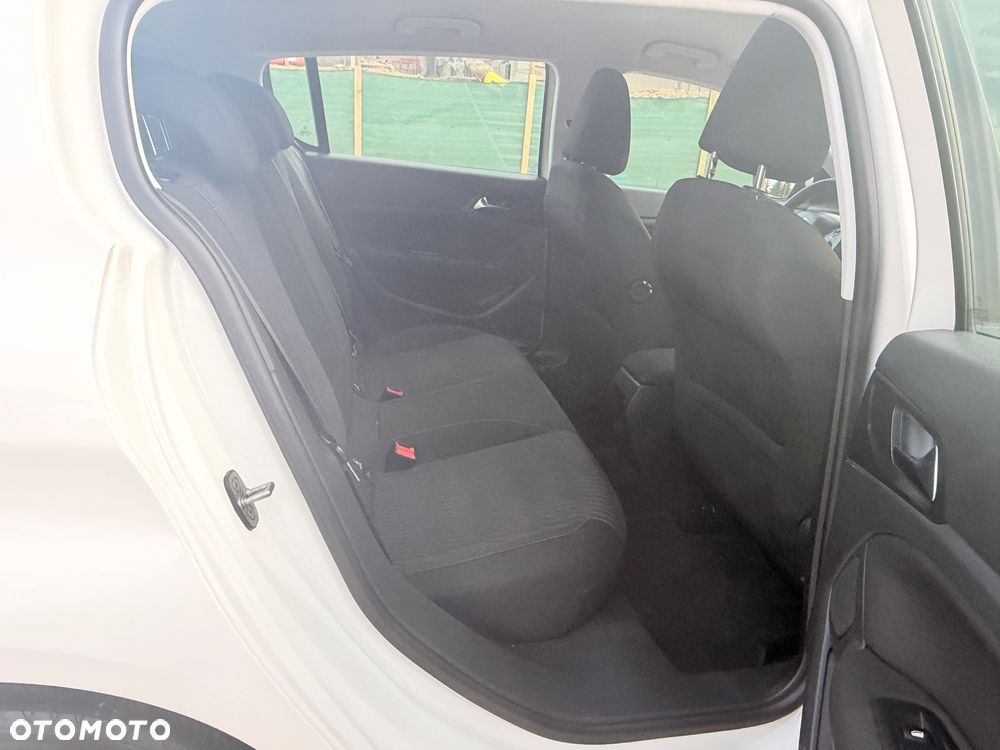 Peugeot 308 1.6 THP Active - 34