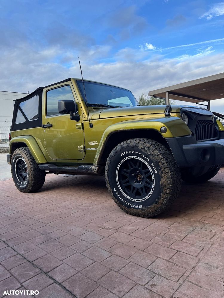 Jeep Wrangler - 12