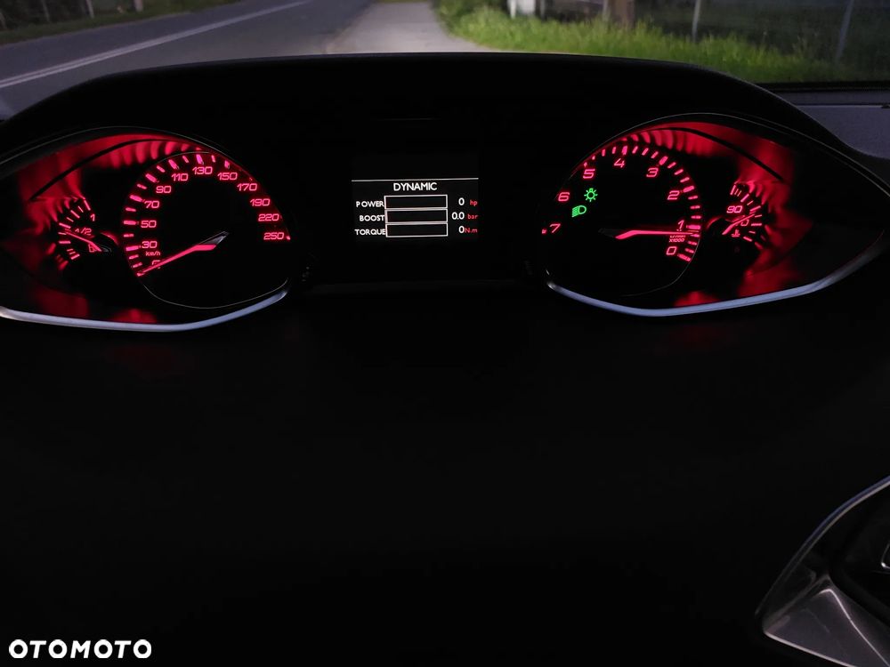 Peugeot 308 130 e-THP Stop & Start Allure - 25