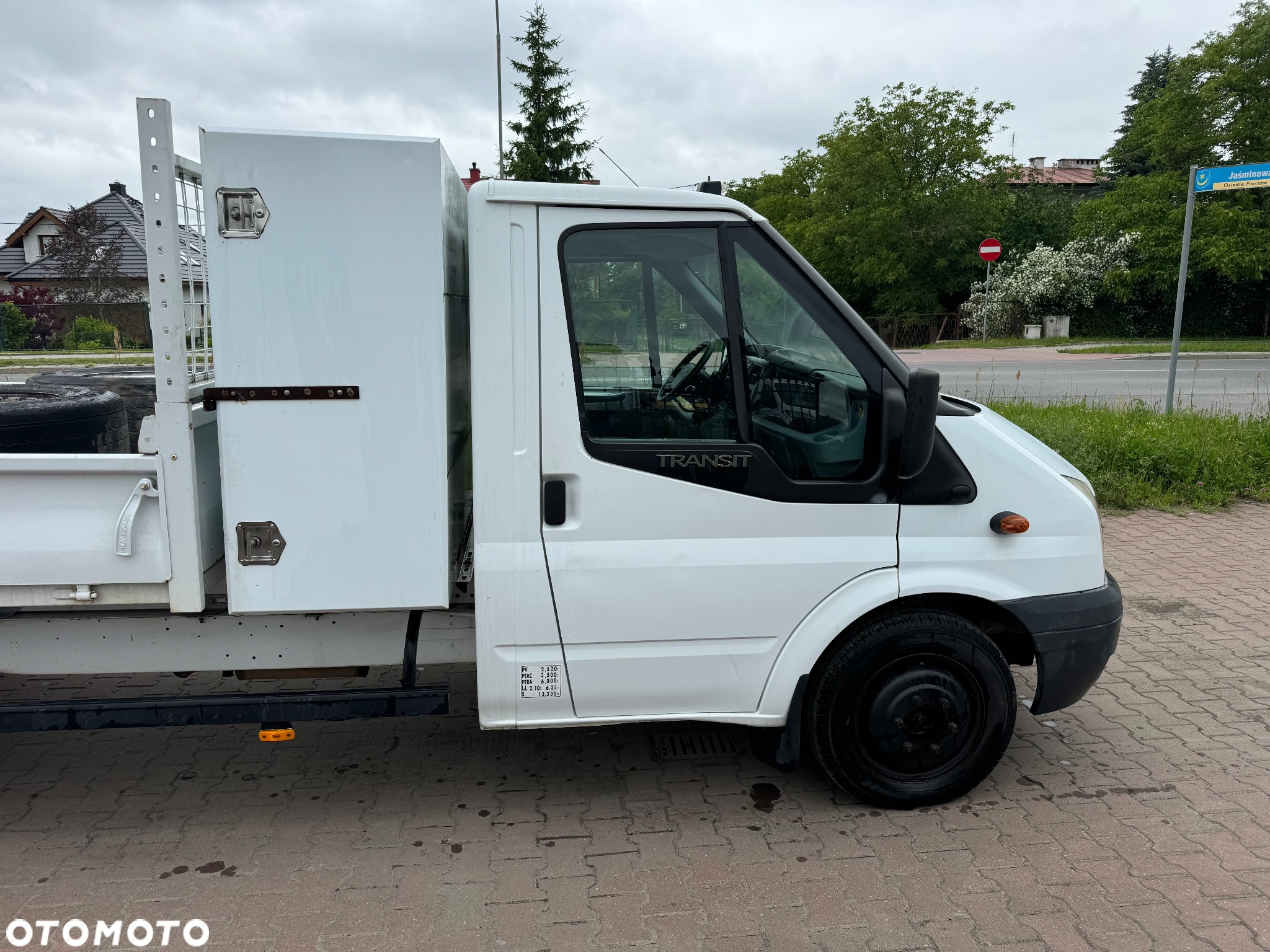 Ford TRANSIT - 13