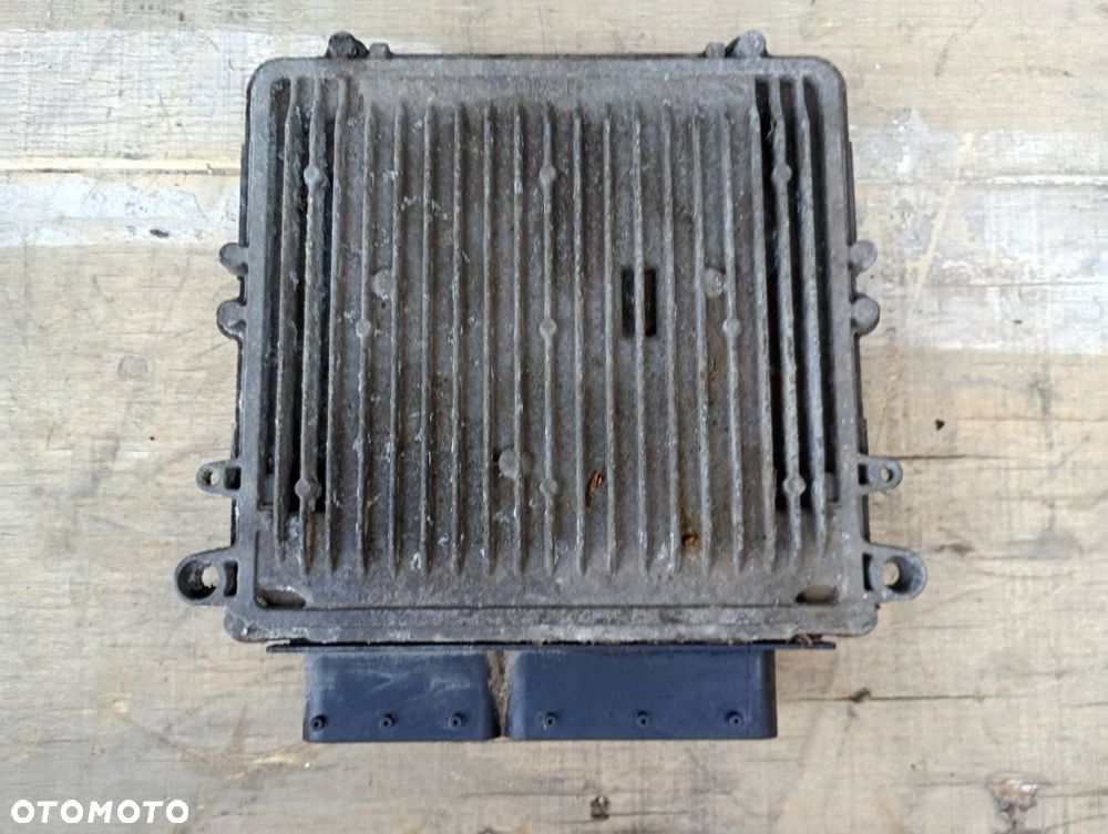 sterownik silnika komputer mercedes sprinter w906 2.2 cdi A6461506372 0281015053 - 4