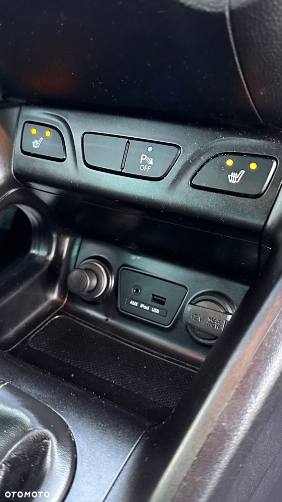 Hyundai ix35 2.0 CRDi 4WD Premium - 29