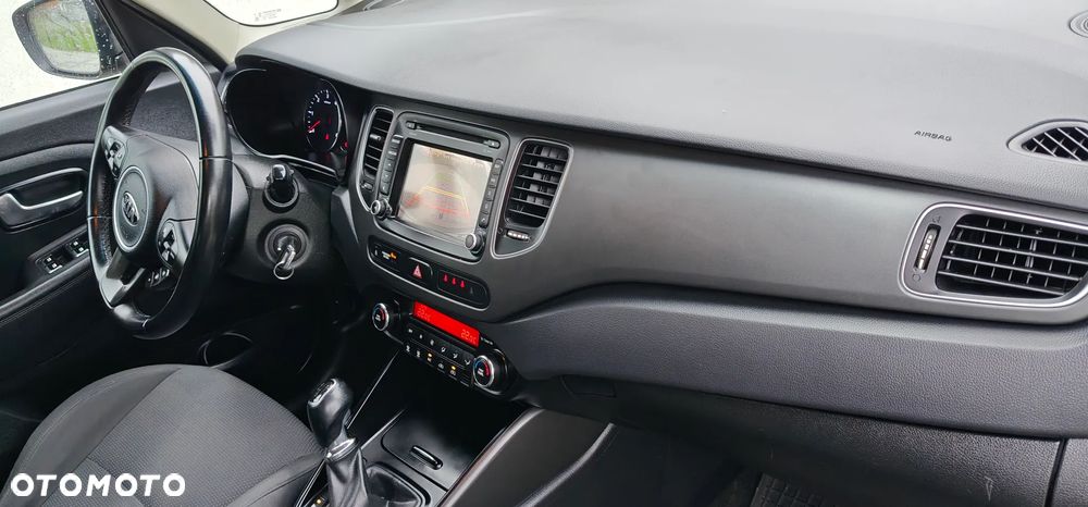 Kia Carens 1.7 CRDi M - 6
