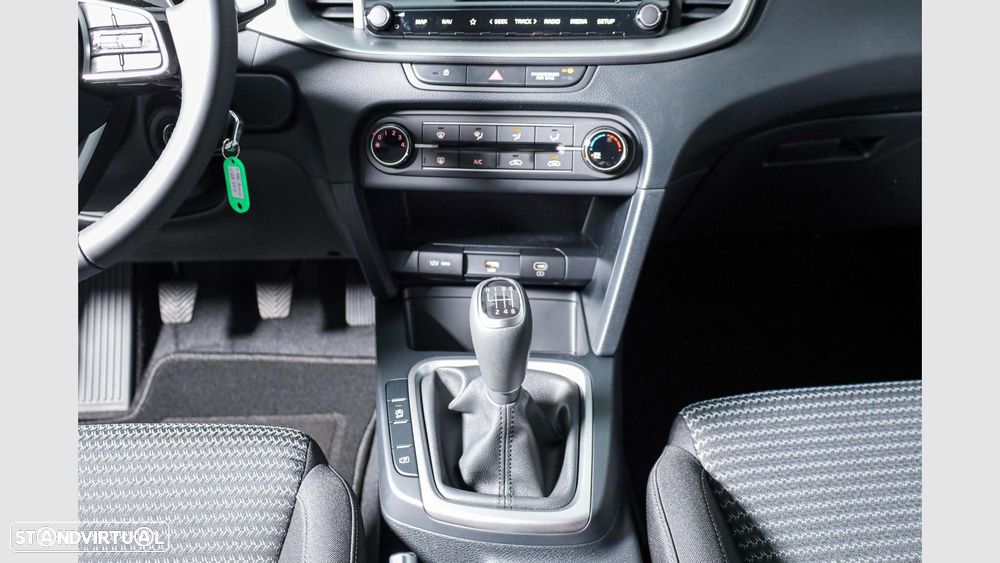 Kia XCeed 1.0 T-GDI Dynamic - 14