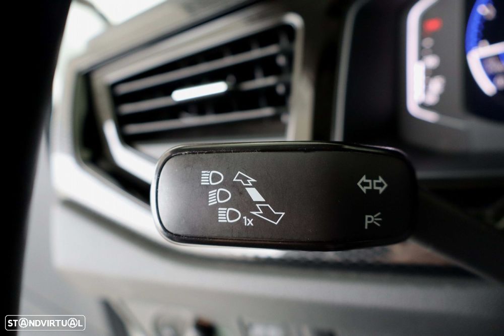 VW Taigo 1.0 TSI - 19