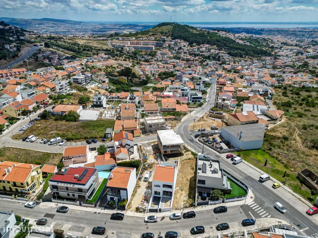 Moradia T4 com piscina em Caneças - Grande imagem: 2/60