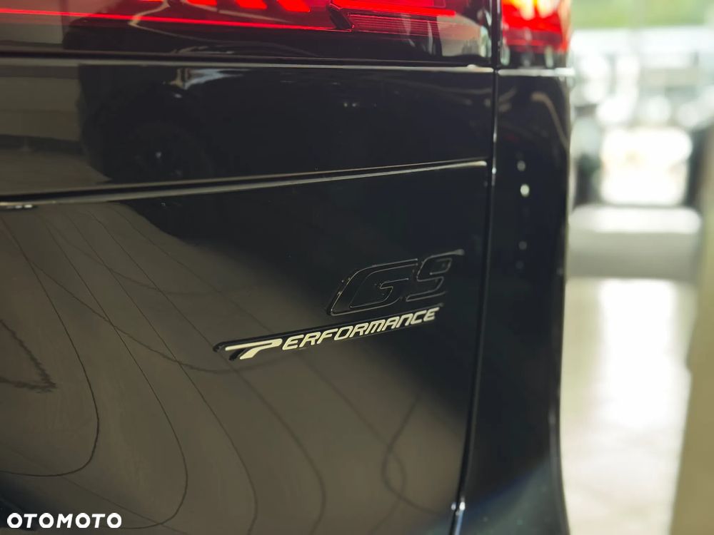 XPeng G9 94.6 kWh AWD Performance - 14