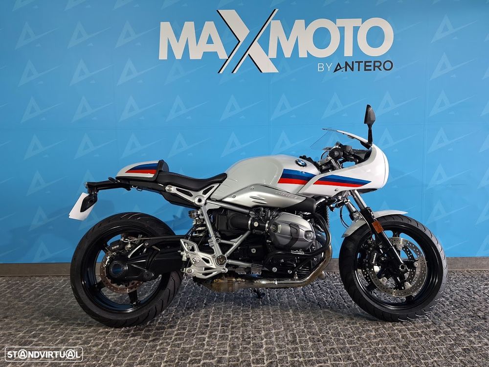 BMW R nineT Racer - 1