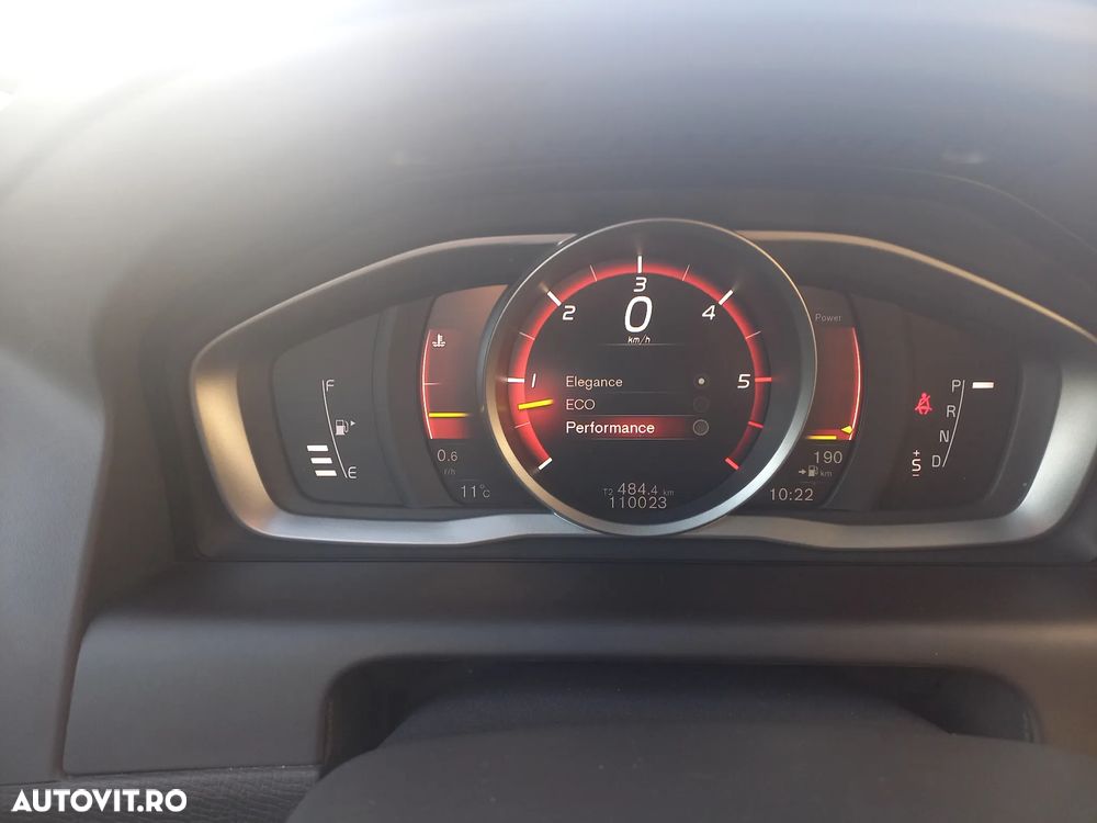 Volvo XC 60 D4AWD Kinetic - 29