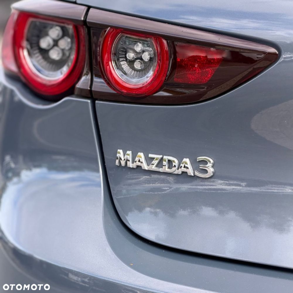 Mazda 3 - 10