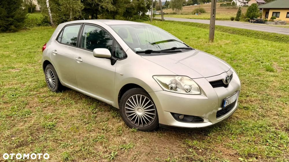 Toyota Auris - 3