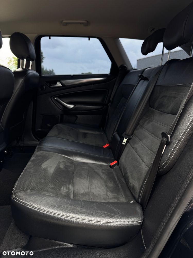 Ford Mondeo 2.2 TDCi Business Edition - 23