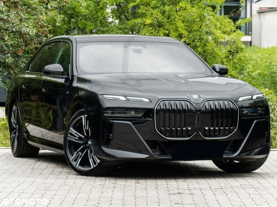 BMW Seria 7 740d xDrive mHEV M Sport sport - 7